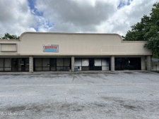Retail property for sale in Moss Point, MS