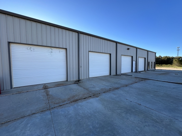 Listing Image #2 - Industrial for sale at 1811 Lubbock Hwy, Lamesa TX 79331