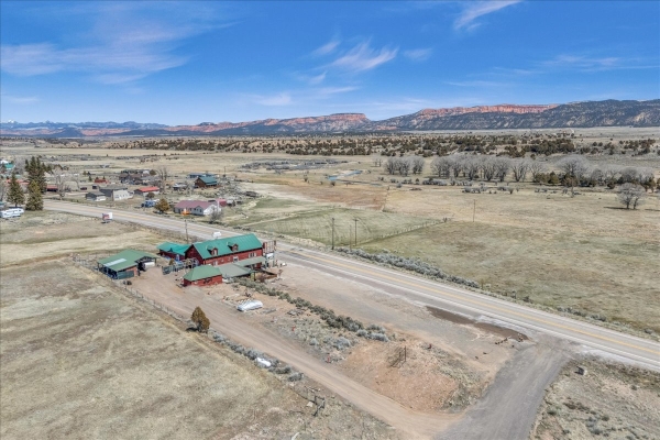 Listing Image #3 - Multi-Use for sale at 244 S Main Street, Hatch UT 84735
