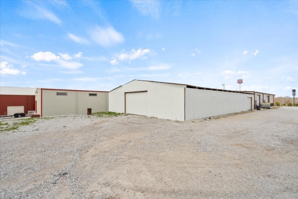 Listing Image #8 - Industrial for sale at 4853 SE PP Highway, Holt MO 64048