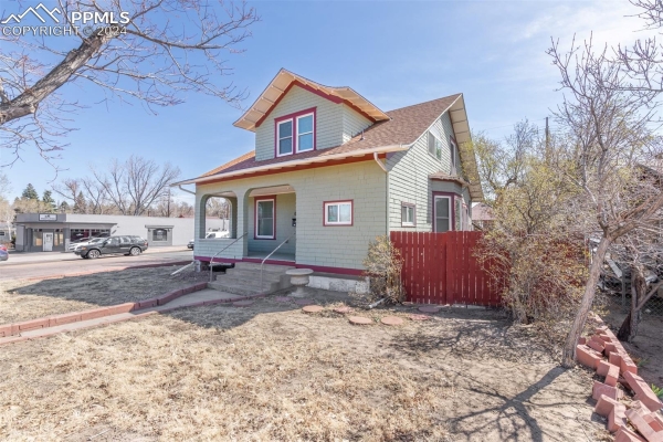 Listing Image #3 - Multi-family for sale at 835 N Union BL, Colorado Springs CO 80909