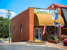 Retail property for sale in Pocahontas, AR