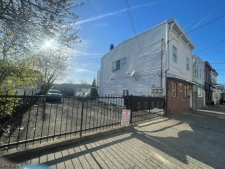 Listing Image #2 - Multi-family for sale at 319 Old Bergen Rd, Jersey City NJ 07305