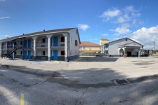 Listing Image #2 - Hotel for sale at 2111 NW Evangeline Trwy, Lafayette LA 70501