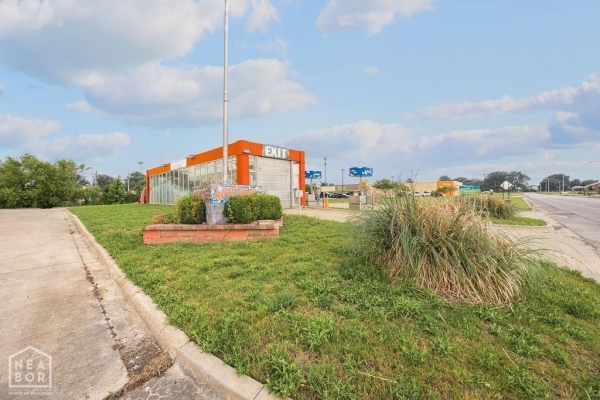 Listing Image #2 - Others for sale at 2823 Creek Drive, Jonesboro AR 72401