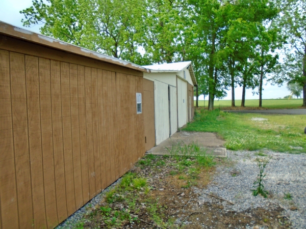 Listing Image #2 - Others for sale at 5136 Highway 76 W, Adams TN 37010