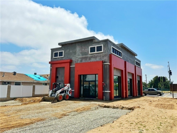 Listing Image #3 - Others for sale at 378 W 4th Street, Perris CA 92570
