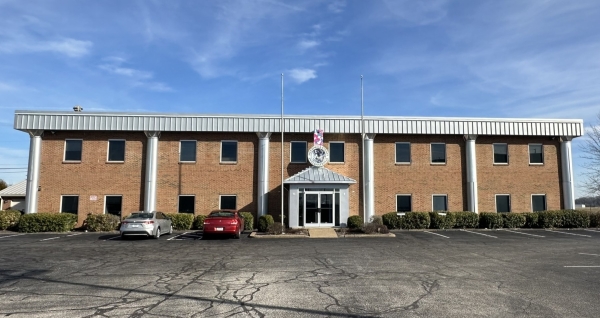 Listing Image #1 - Office for sale at 1314 Burch Drive, Evansville IN 47725