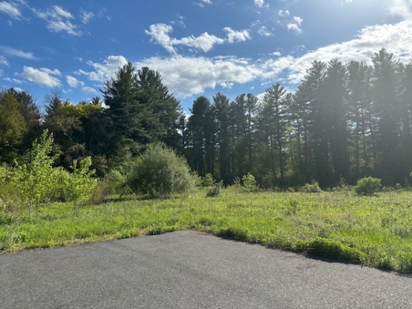 Listing Image #1 - Land for sale at 33 River Rd, HUdson NH 03051