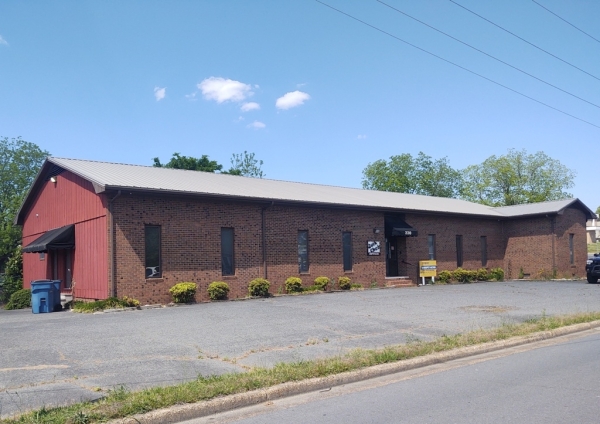 Listing Image #2 - Office for sale at 220 West Spring Street, Troy, NC, USA, Troy NC 27371 Listing Image #2 - Office for sale at 220 West Spring Street, Troy, NC, USA, Troy NC 27371