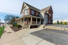 Retail property for sale in Glendale, WI