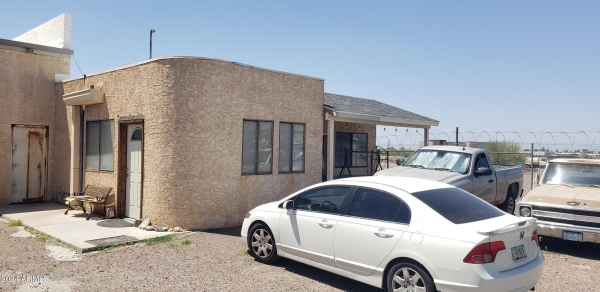 Listing Image #1 - Industrial for sale at 3802 S 28th St, Phoenix AZ 85040