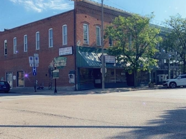 Listing Image #2 - Others for sale at 221 W College Avenue, Greenville IL 62246
