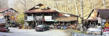 Retail property for sale in Lawrenceburg, TN