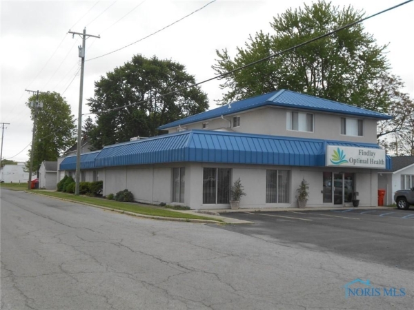 Listing Image #2 - Others for sale at 402 Tiffin Avenue, Findlay OH 45840