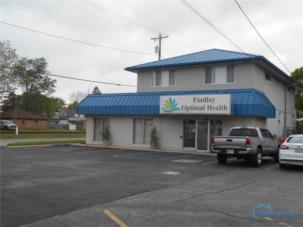 Listing Image #3 - Others for sale at 402 Tiffin Avenue, Findlay OH 45840