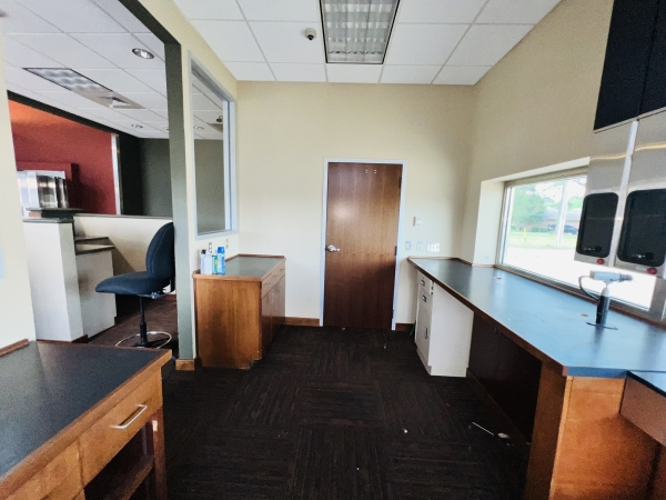 Listing Image #3 - Office for sale at 119 Highway 274, Camden AR 71701