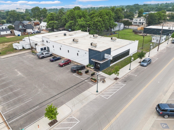 Listing Image #1 - Retail for sale at 910 Webster Ave, Waco TX 76706