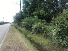 Listing Image #2 - Others for sale at 117 W Archer, Baytown TX 77521