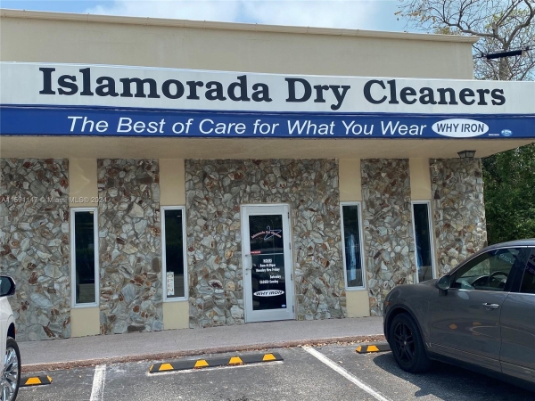 Listing Image #1 - Industrial for sale at 89015 Overseas Hwy, Islamorada FL 33070