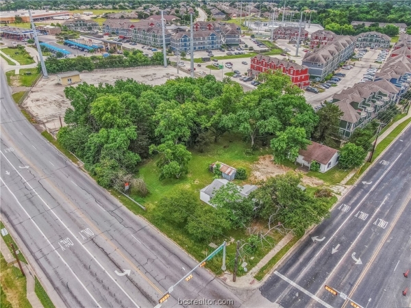Listing Image #1 - Retail for sale at 2807 & 2809 East Villa Maria Road, Bryan TX 77802