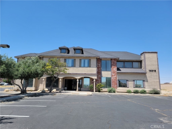 Listing Image #2 - Office for sale at 14318 California Avenue, Victorville CA 92392