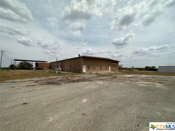 Listing Image #2 - Industrial for sale at 2600 Church Street, Gonzales TX 78629