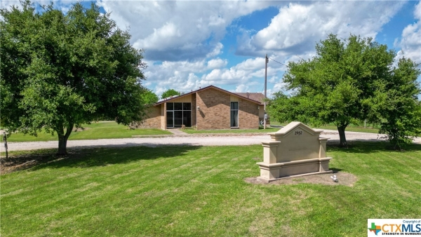 Listing Image #2 - Others for sale at 2452 Loop 521, Edna TX 77957