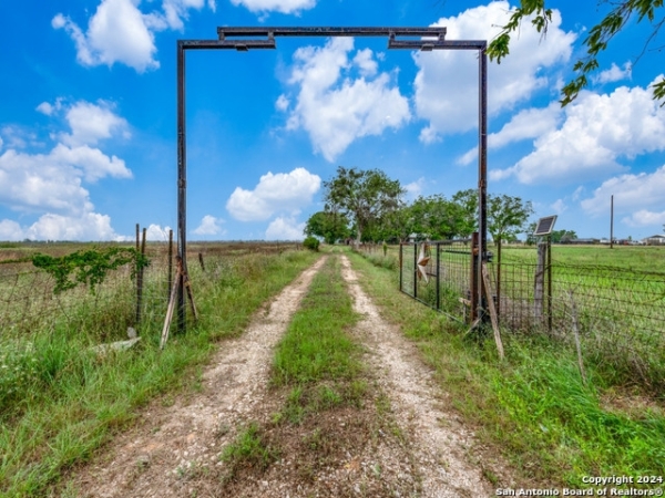 Listing Image #2 - Industrial for sale at 1807 FM 758, New Braunfels TX 78130