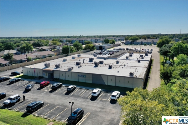Listing Image #3 - Industrial for sale at 1905 Leary Lane, Victoria TX 77901