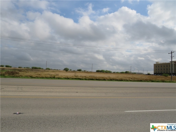 Listing Image #2 - Others for sale at 0 Us-181, Kenedy TX 78119