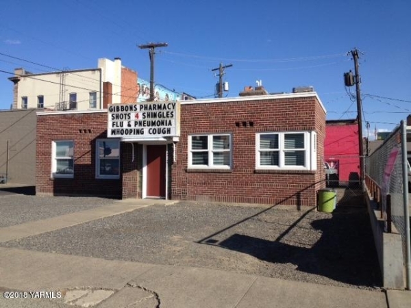 Listing Image #1 - Industrial for sale at 10 S Alder St, Toppenish WA 98948