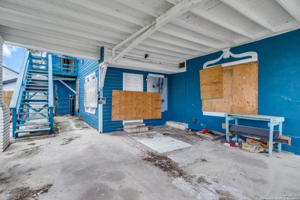 Listing Image #3 - Industrial for sale at 108 Beatrice Ave, San Antonio TX 78214
