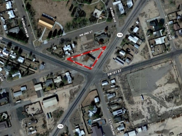 Listing Image #2 - Others for sale at 301 HENDRICKS Boulevard, Wink TX 79789