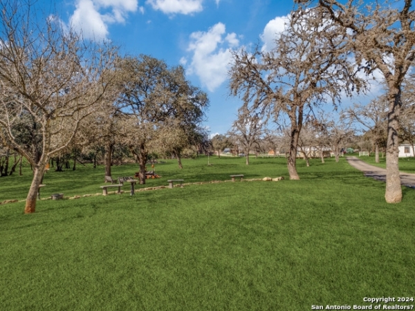 Listing Image #3 - Industrial for sale at 390 Galveston St, Bandera TX 78003