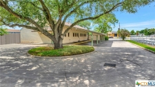Listing Image #3 - Office for sale at 3401 Houston Highway, Victoria TX 77901