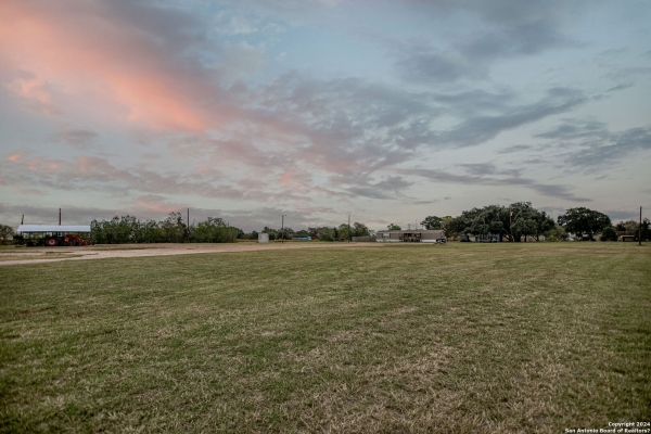 Listing Image #3 - Industrial for sale at 185 Fisher Road, Victoria TX 77988