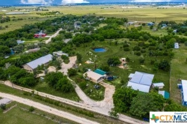 Listing Image #3 - Multi-family for sale at 414 Henk Lane, San Marcos TX 78666