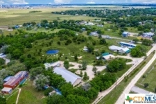 Listing Image #2 - Multi-family for sale at 414 Henk Lane, San Marcos TX 78666