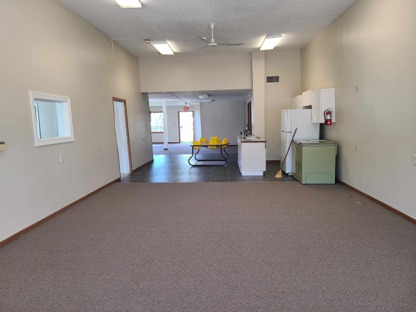Listing Image #2 - Retail for sale at 750 Main Street, Arlington IA 50606