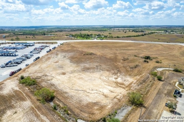Listing Image #2 - Industrial for sale at +/- 1.65 ACRES Highway 181 Behind Stripes, Karnes City TX 78118