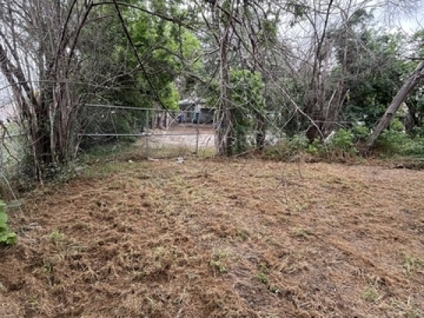 Listing Image #3 - Industrial for sale at 179 Jasmine Ln, San Antonio TX 78237
