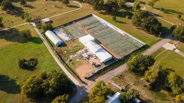 Listing Image #3 - Others for sale at 947 N Buffington Road, Sallisaw OK 74955