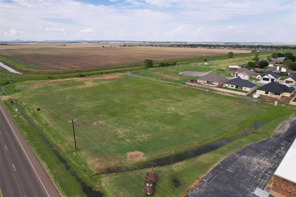 Listing Image #3 - Others for sale at 3306 N Main Street, Altus OK 73521
