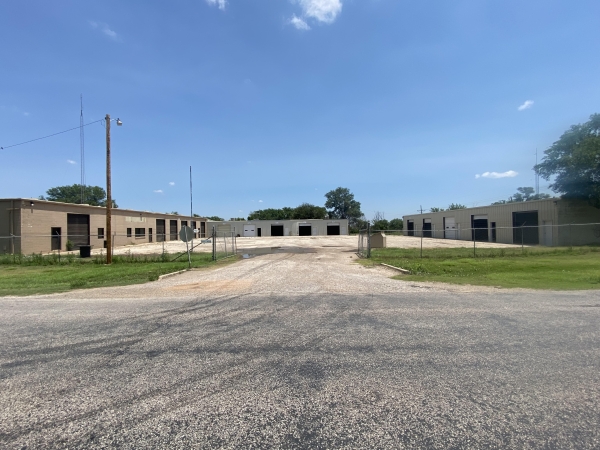 Listing Image #1 - Industrial for sale at 1301 8th Street, Canyon TX 79015