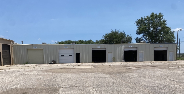 Listing Image #3 - Industrial for sale at 1301 8th Street, Canyon TX 79015