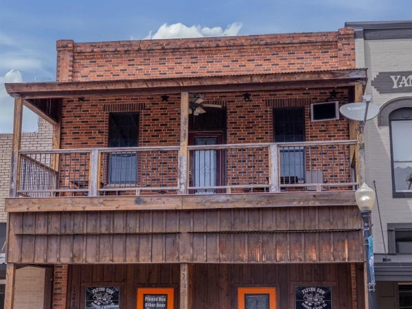 Listing Image #3 - Others for sale at 120 JEFFERSON, Pittsburg TX 75686