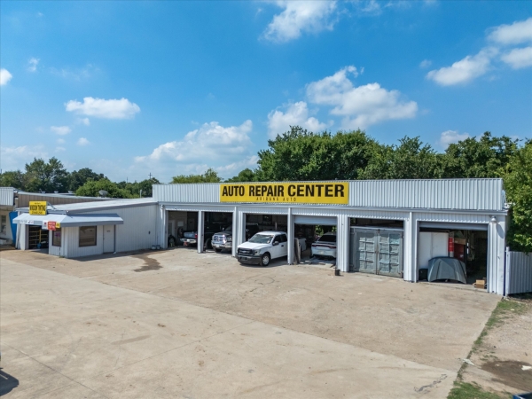 Listing Image #1 - Industrial for sale at 416 Kennedale Parkway, Kennedale TX 76060