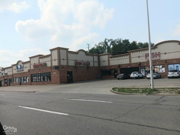 Listing Image #1 - Others for sale at 694-722 W Huron, Pontiac MI 48341