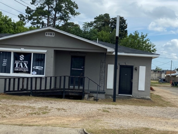 Listing Image #3 - Others for sale at 1103 W Gordon, Albany GA 31701